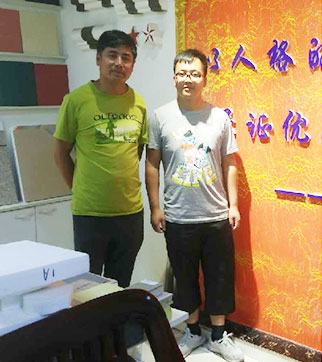 王工黑龍江實(shí)達(dá)涂料技術(shù)服務(wù)